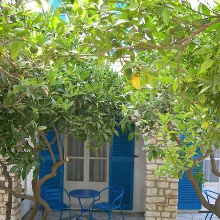 Aegeon Pension Paros Island Exterior photo